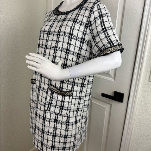 Entro Short Sleeve Round Neck Side Slit Midi Dress #132 - Picture 4 of 15